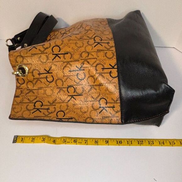 Calvin Klein Leather Tan Black Monogram Shoulder Bag Handbag Purse - Picture 7 of 8